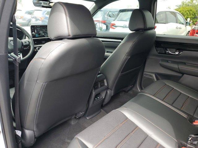 new 2025 Honda CR-V Hybrid car, priced at $42,950