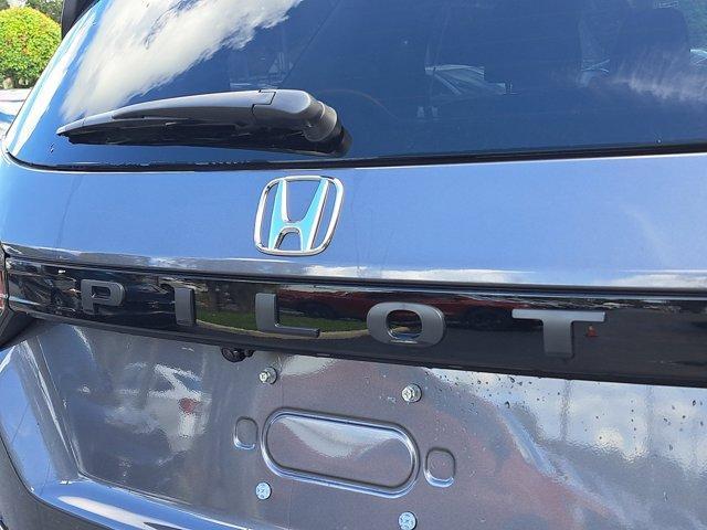 new 2025 Honda Pilot car