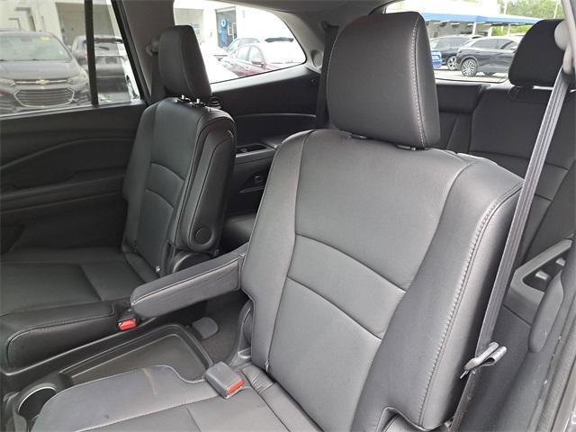 used 2021 Honda Pilot car, priced at $29,900