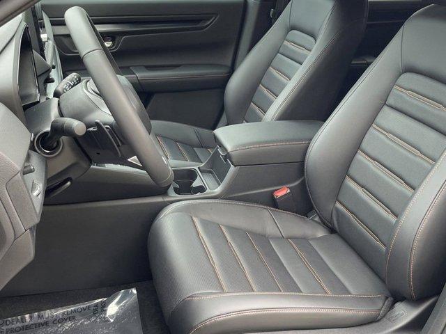new 2025 Honda CR-V Hybrid car, priced at $39,045