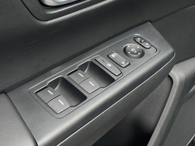 new 2025 Honda CR-V Hybrid car, priced at $39,045