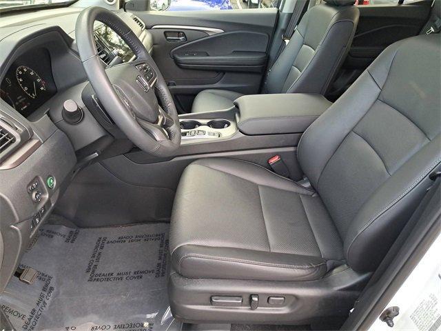 used 2025 Honda Ridgeline car, priced at $37,910