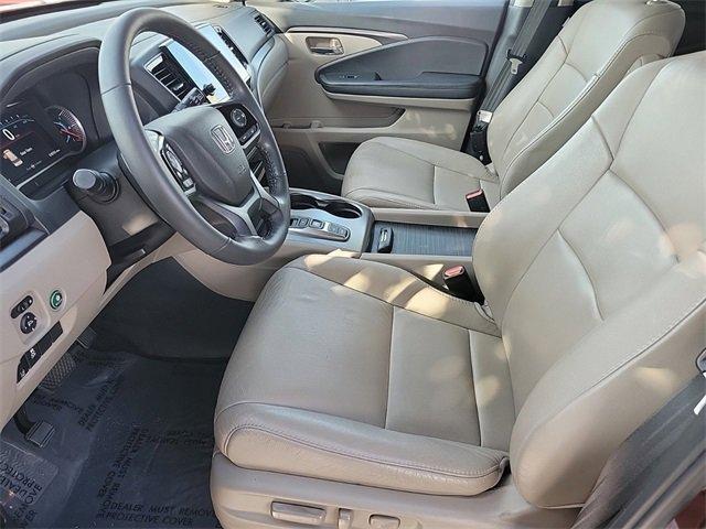 used 2022 Honda Pilot car, priced at $33,999