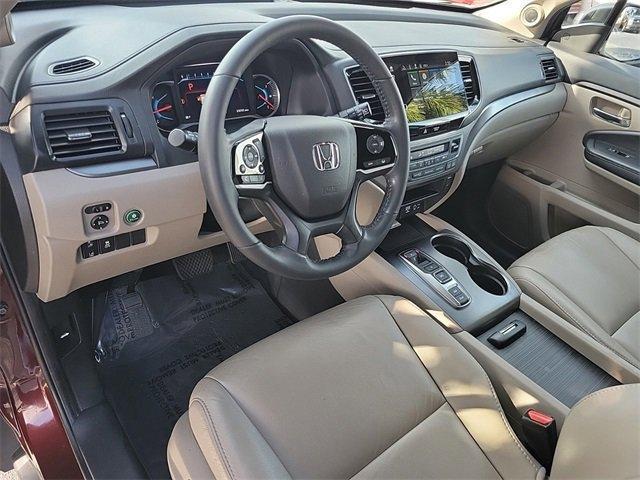 used 2022 Honda Pilot car, priced at $33,999