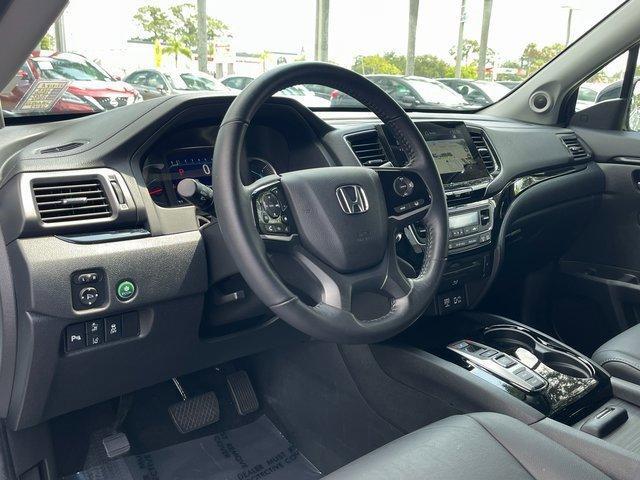 used 2022 Honda Pilot car, priced at $35,790