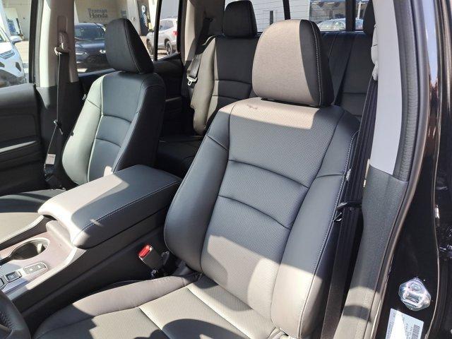 new 2025 Honda Ridgeline car, priced at $46,730