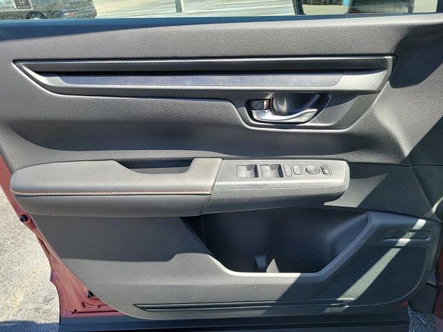new 2025 Honda CR-V Hybrid car, priced at $38,000