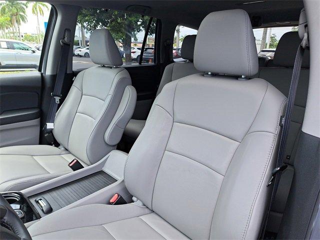used 2022 Honda Pilot car, priced at $36,890