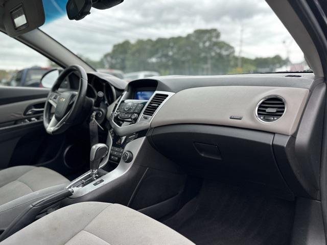 used 2011 Chevrolet Cruze car, priced at $3,750
