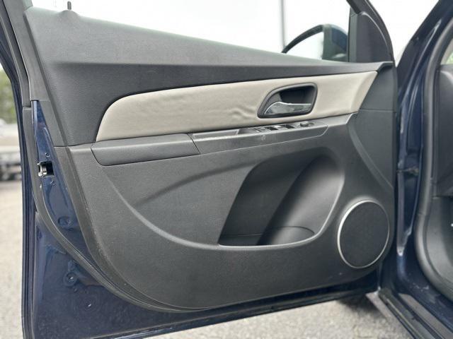 used 2011 Chevrolet Cruze car, priced at $3,750