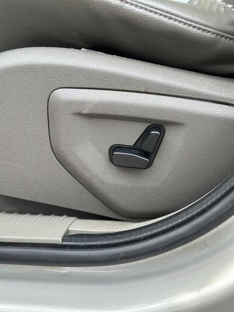 used 2008 Jeep Grand Cherokee car, priced at $5,595