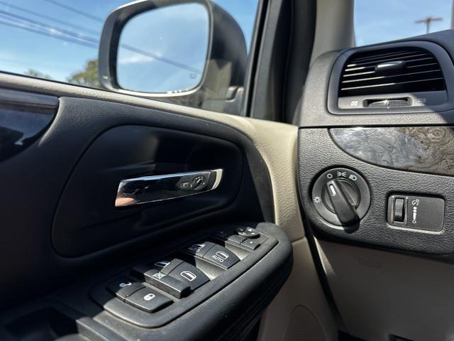used 2018 Dodge Grand Caravan car, priced at $7,500