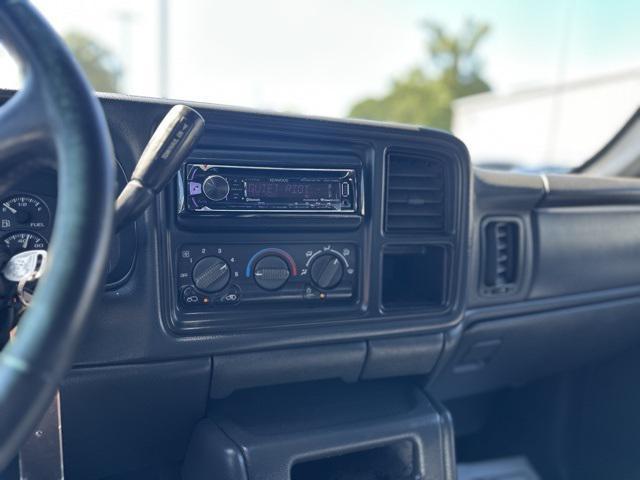 used 2002 GMC Sierra 2500 car, priced at $8,995