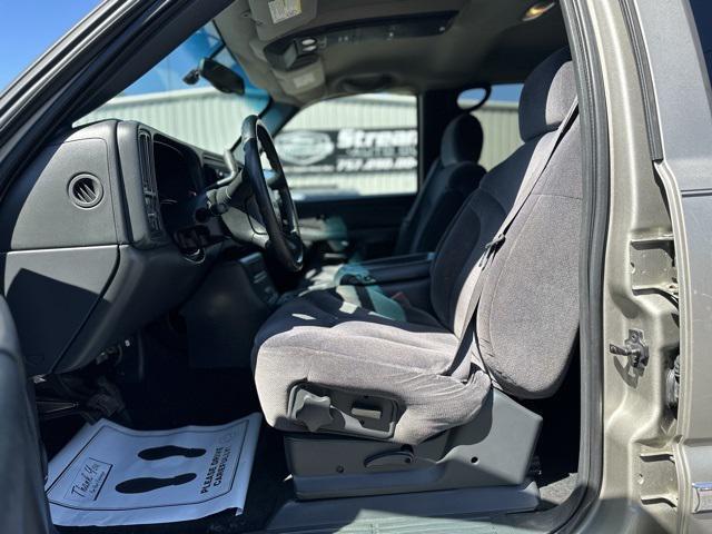 used 2002 GMC Sierra 2500 car, priced at $8,995