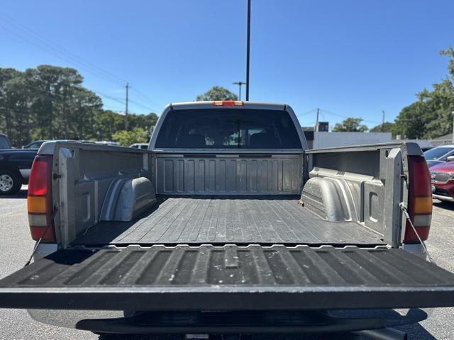 used 2002 GMC Sierra 2500 car, priced at $8,995