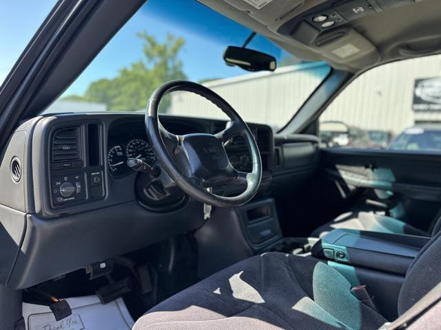 used 2002 GMC Sierra 2500 car, priced at $8,995