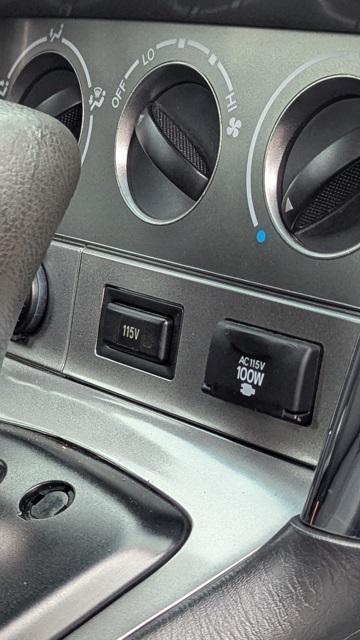 used 2007 Pontiac Vibe car, priced at $4,395