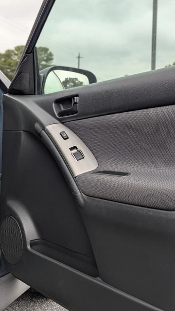 used 2007 Pontiac Vibe car, priced at $4,395