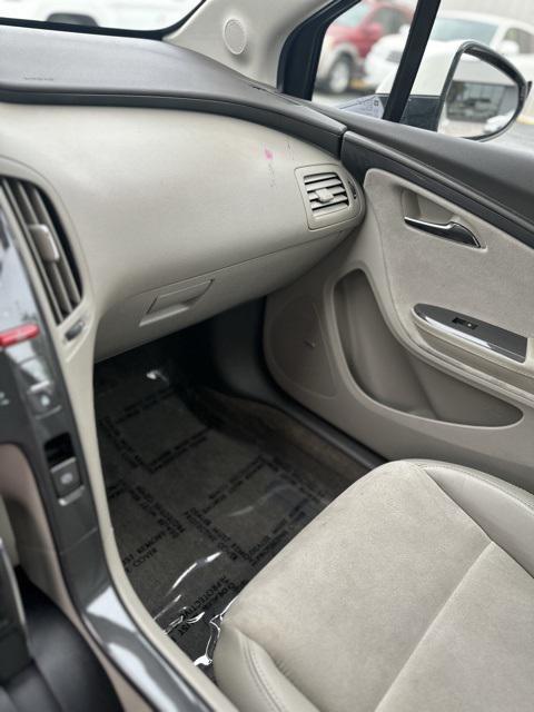used 2014 Chevrolet Volt car, priced at $5,999