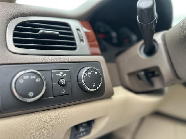 used 2011 Chevrolet Avalanche car, priced at $10,595