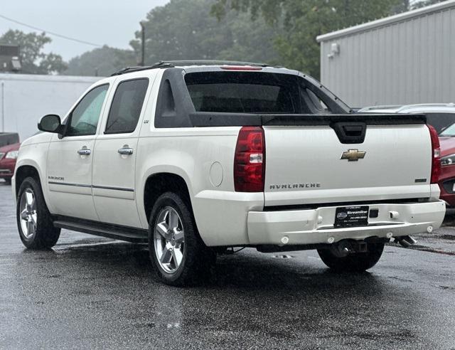 used 2011 Chevrolet Avalanche car, priced at $10,595