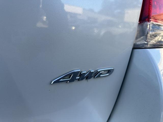 used 2013 Toyota Highlander car, priced at $14,799