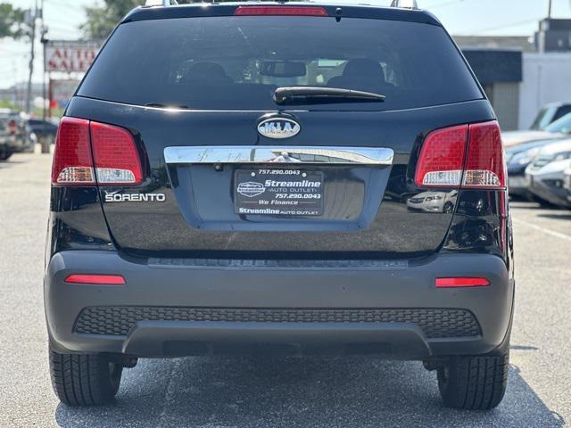 used 2011 Kia Sorento car, priced at $5,895