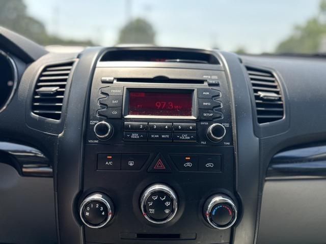 used 2011 Kia Sorento car, priced at $5,895