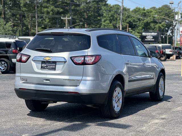 used 2016 Chevrolet Traverse car, priced at $6,999