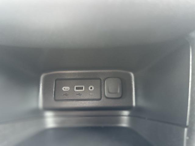 used 2019 Chevrolet Equinox car, priced at $10,995