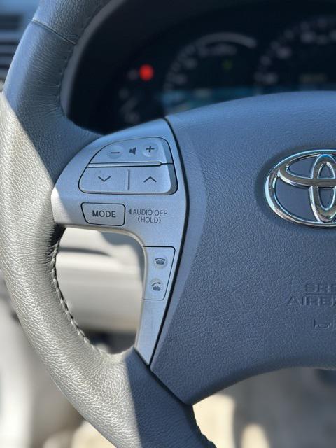 used 2009 Toyota Camry Hybrid car, priced at $8,995