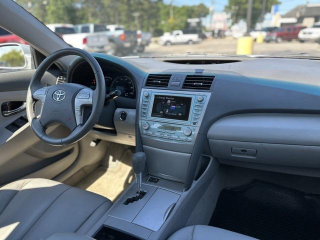 used 2009 Toyota Camry Hybrid car, priced at $8,995
