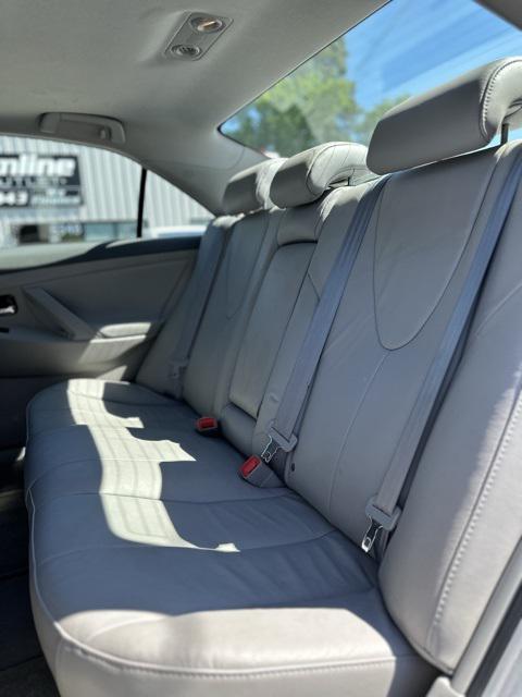 used 2009 Toyota Camry Hybrid car, priced at $8,995