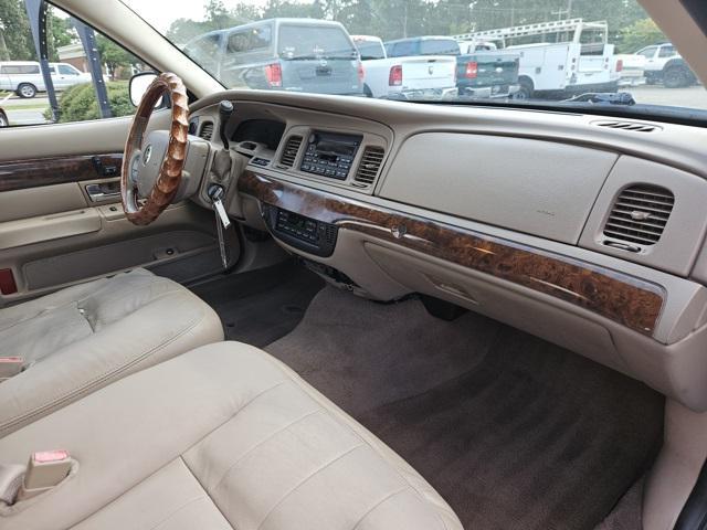 used 2005 Mercury Grand Marquis car, priced at $3,995