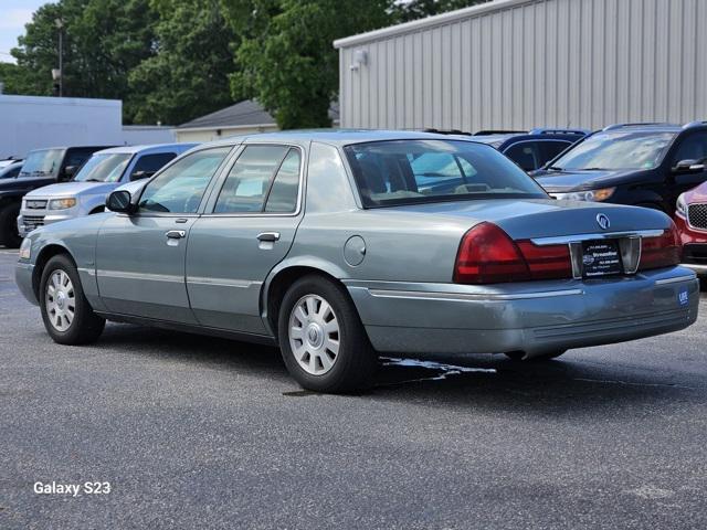 used 2005 Mercury Grand Marquis car, priced at $3,995