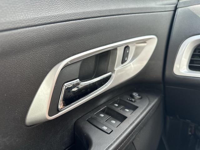 used 2016 Chevrolet Equinox car, priced at $10,500