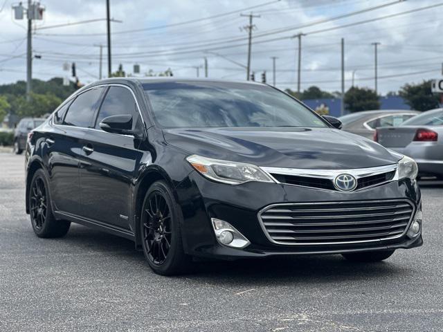 used 2014 Toyota Avalon Hybrid car, priced at $8,999