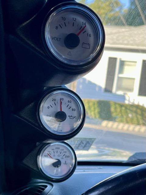 used 2002 Mazda MX-5 Miata car, priced at $8,995