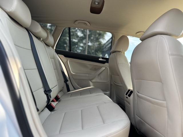 used 2011 Volkswagen Jetta SportWagen car, priced at $6,595