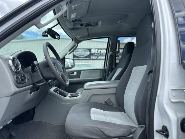 used 2005 Ford Expedition car, priced at $6,500