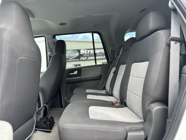 used 2005 Ford Expedition car, priced at $6,500