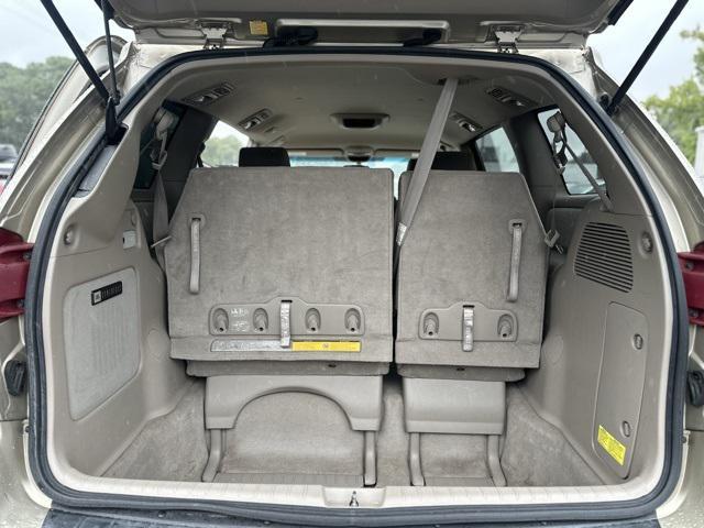 used 2004 Toyota Sienna car, priced at $6,500