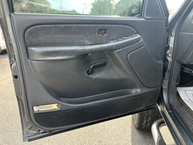 used 2002 Chevrolet Silverado 1500 car, priced at $6,995