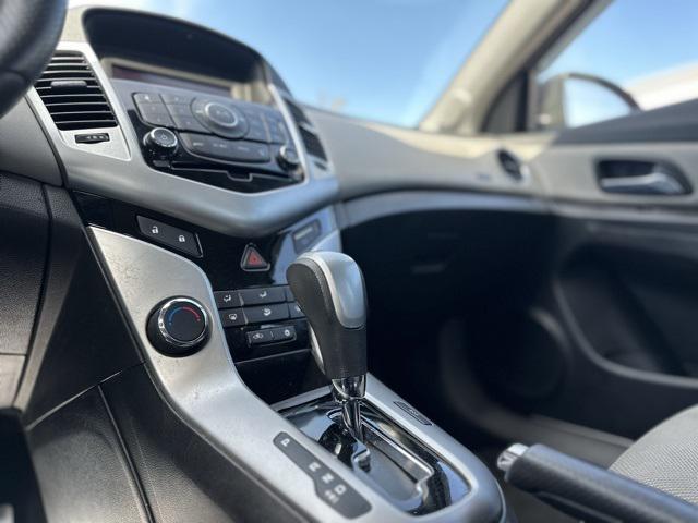 used 2014 Chevrolet Cruze car, priced at $5,999