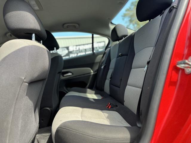 used 2014 Chevrolet Cruze car, priced at $5,999