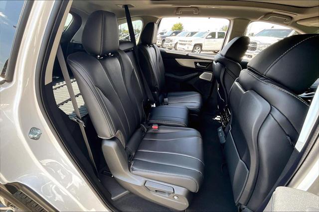 new 2025 Acura MDX car, priced at $61,649