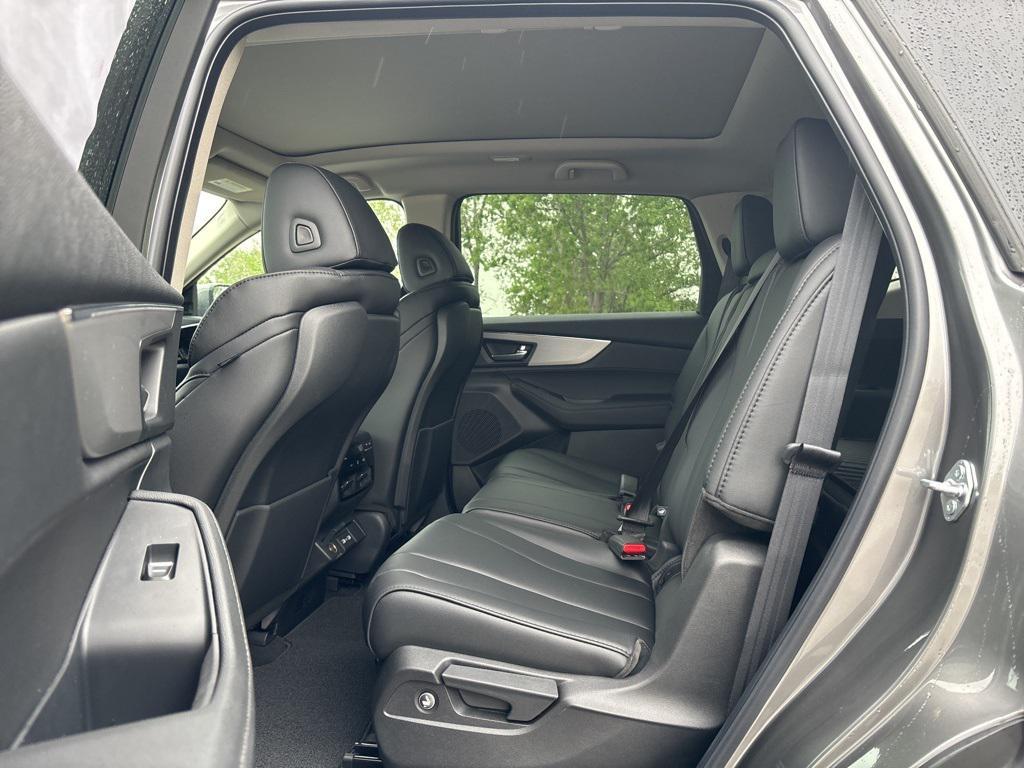 new 2024 Acura MDX car, priced at $55,199