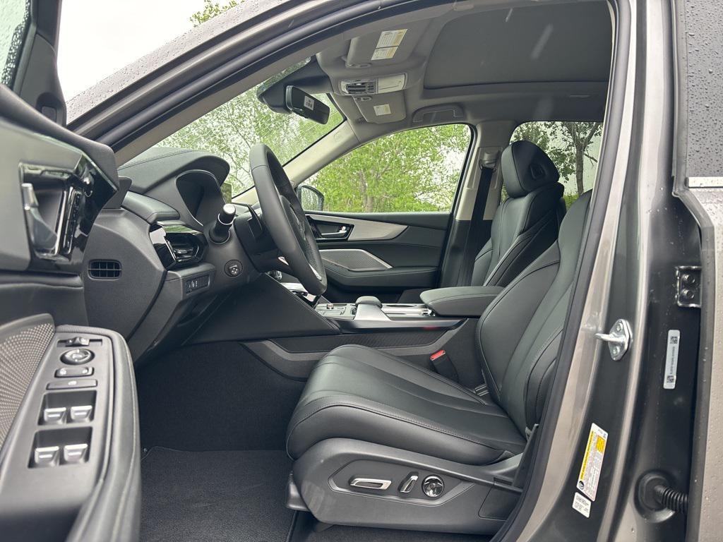 new 2024 Acura MDX car, priced at $55,199