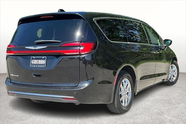used 2023 Chrysler Pacifica car, priced at $25,555