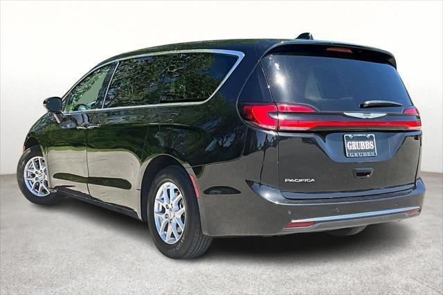 used 2023 Chrysler Pacifica car, priced at $25,555